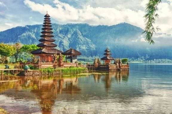 أنواع فيز الرحلات إلى اندونيسيا